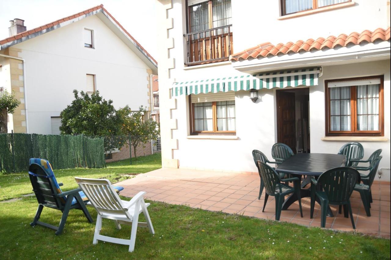 Chalet En Urbanizacion Con Piscina 阿哥诺斯 外观 照片